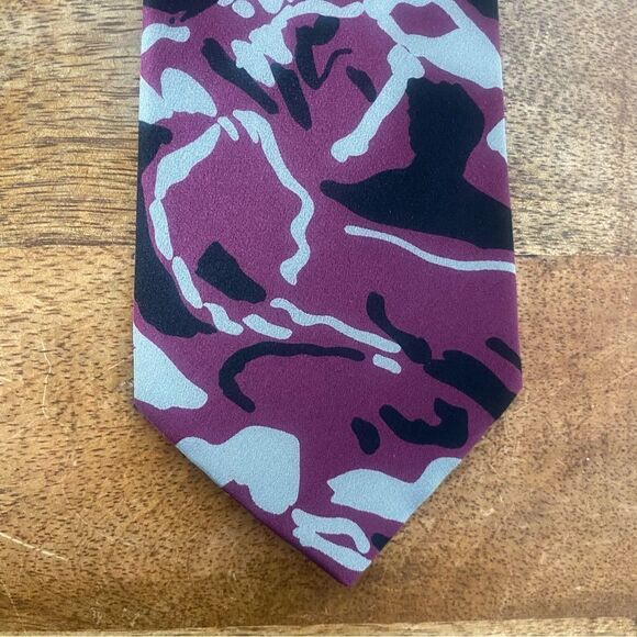 Vintage Kriziauomo Krizia camo style silk neck tie - Picture 2 of 4